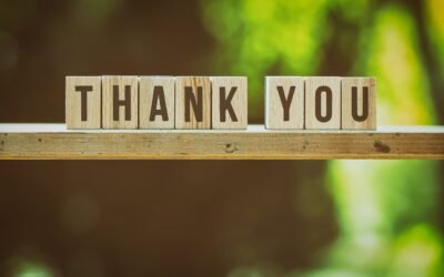 Comment bien remercier sa communauté et montrer sa gratitude